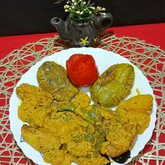 A picture of Potol / Parwal Poshto.