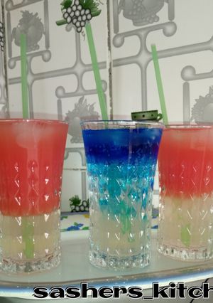 A picture of Watermelon lime lemonade & electric lemonade.