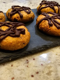 Una foto de Galletas de pistachos y chocolate