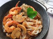 Gambar noodle soup
