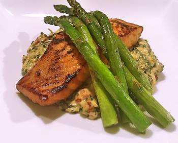 Easy Fast Cooking Salmon with Tuscan creamed spinach and asparagus Delicious Nutritious