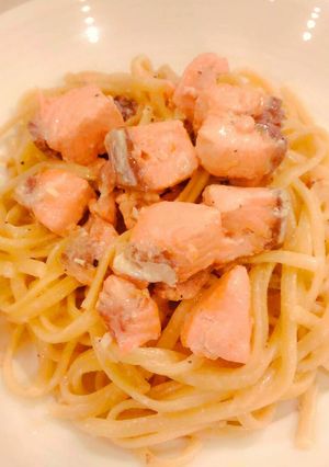 Hình của món Mì Ý cá hồi.