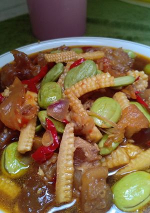 Foto resep Oseng Koyor Pete Jagung Muda