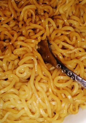 صورة لوصفة اندومي بالصوص صويا 🤤🍜