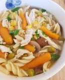 Nui Nấu Ức Gà Rau Củ