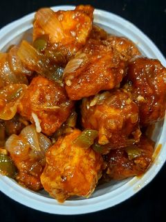 চিলি পনির (chilli paneer recipe in Bengali) রেসিপির প্রধান ছবি