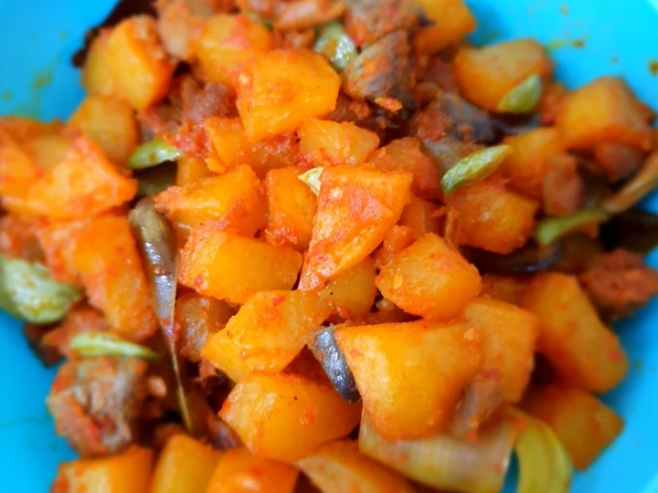 Cara Gampang Membuat Resep Sambel goreng kentang pela ati pete yang  Bikin Ketagihan Anti Ribet, Lezat Sekali