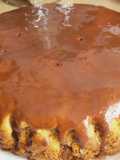 Bizcocho con aroma de naranja y glaseado de chocolate en olla GM