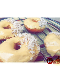 A picture of Glazed doughnut.