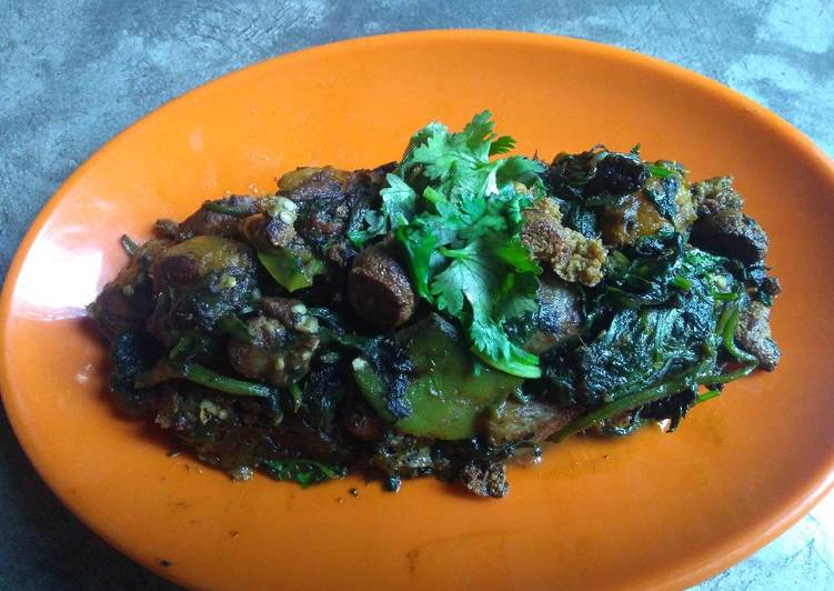 Palang saag with mix veg(palang saager ghonto)