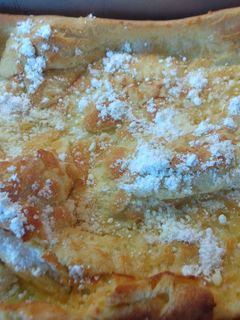 A picture of German Pancakes 🥞.