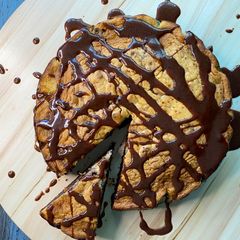 A picture of Brownies cheesecake.