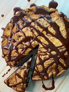 A picture of Brownies cheesecake.