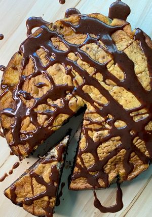 A picture of Brownies cheesecake.