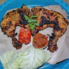 รูปของ Ayam bakar Taliwang khas lombok