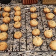 A picture of Easy Banana Bread Muffins.