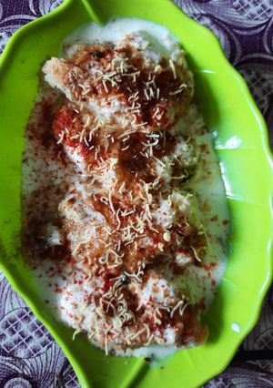 सूजी के दही बड़े (Suji ke dahi bade recipe in Hindi) रेसिपी मुख्य फोटो