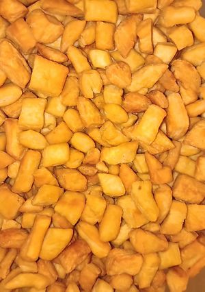 A picture of Crunchy rum flavoured chinchin.