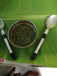 முருங்கை கீரை தக்காளி ரசம் (Murunkai keerai thakkaali rasam recipe in tamil) செய்முறை முக்கிய புகைப்படம்