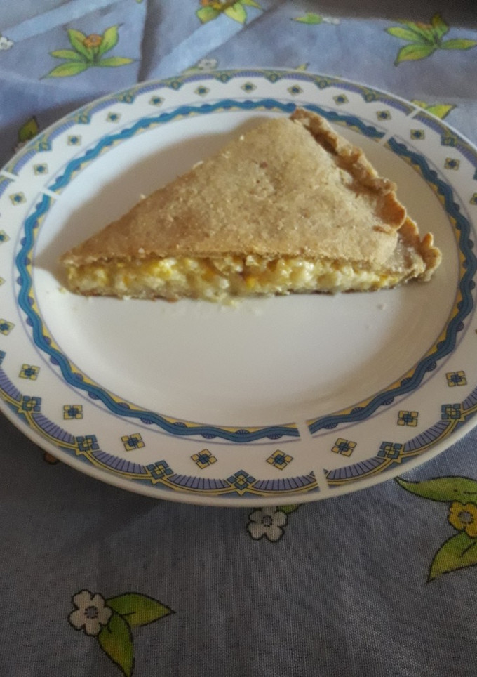 Una foto de Tarta de choclo (masa casera con harina integral)