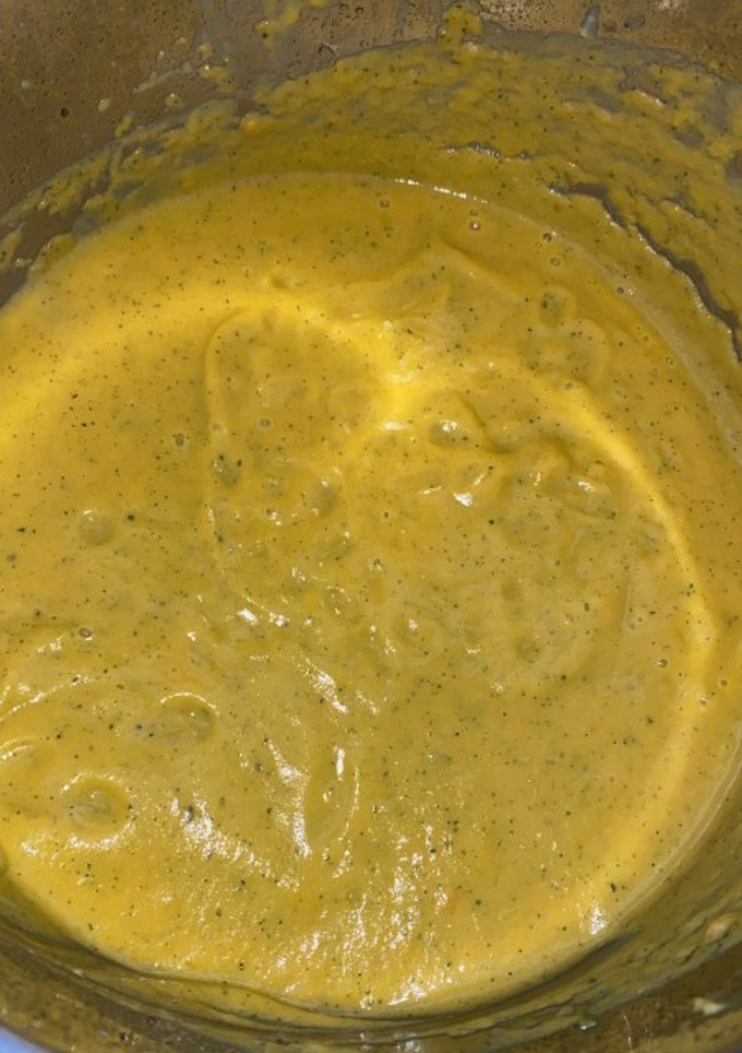 Una foto de Crema de calabacín al curry