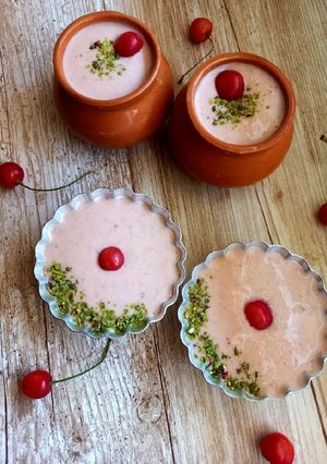 A picture of Cherry dessert.