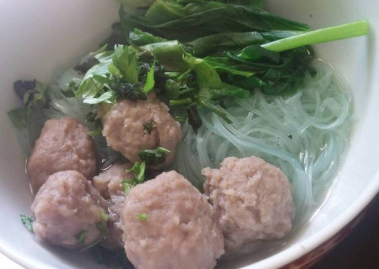 Bakso sapi mental