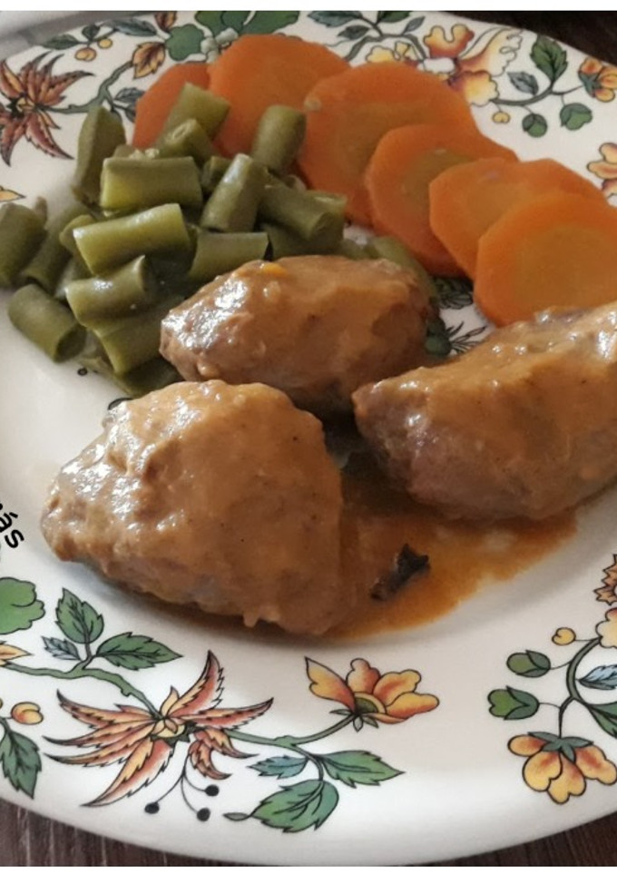 Una foto de Carrillada -receta fácil-