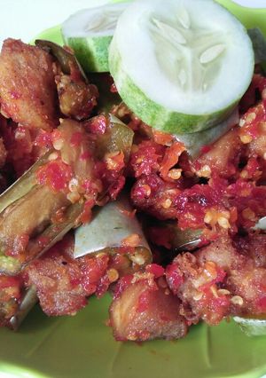 Foto resep 29. Ayam Dadu dan Terong Balado