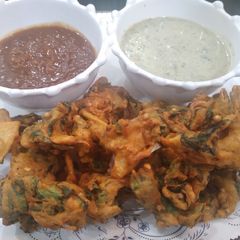 A picture of Mix veg pakoray.