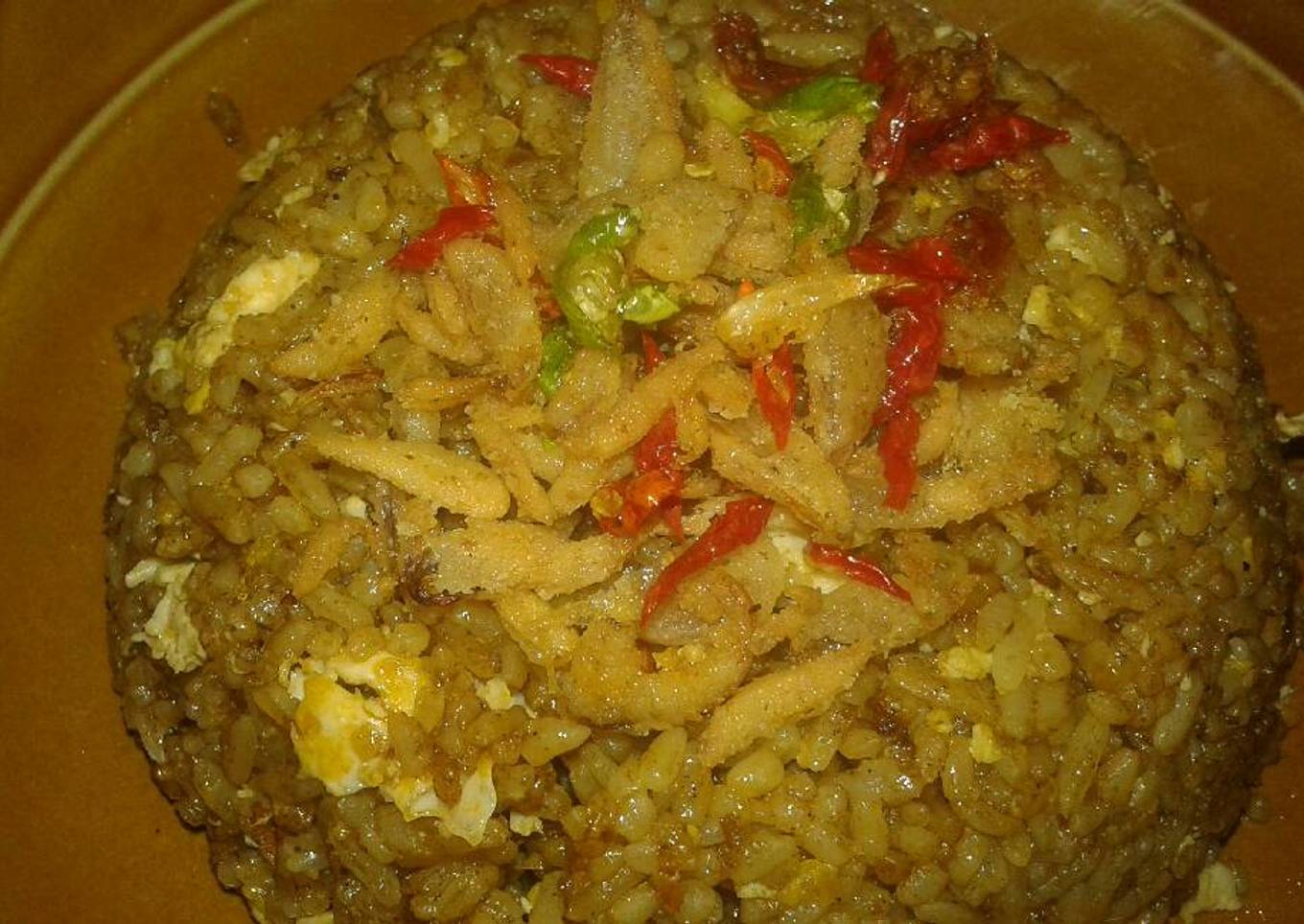 Nasi goreng rendang telur
