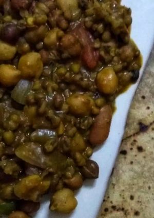 তরকা রুটি(tarka roti recipe in Bengali) রেসিপির প্রধান ছবি