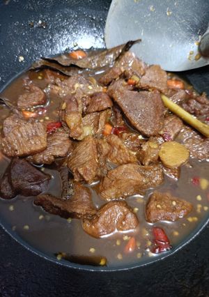 Foto resep Semur daging sapi kecap pedas