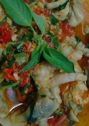 Foto resep Ayam Kemangi Bumbu Kuning Pedas