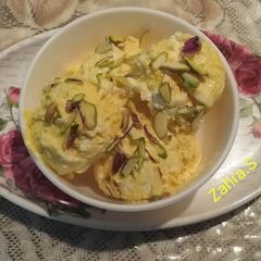 A picture of Mango icecream.
