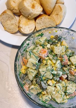 Hình của món Salad Nga.