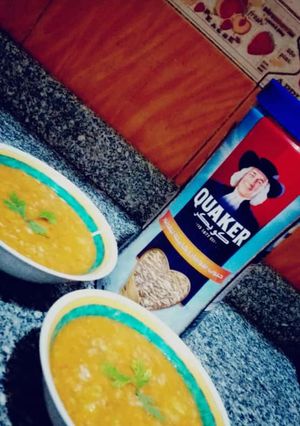 A picture of Oat Soup with Vegetables and Chicken (Diet).