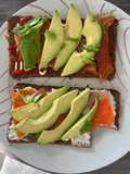 Toast avocat saumon fumé