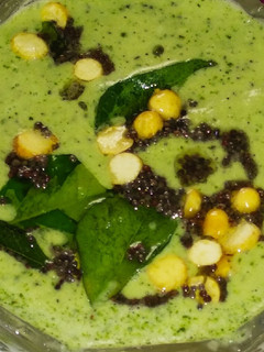 नारियल की चटनी (Nariyal ki chutney recipe in hindi) रेसिपी मुख्य फोटो