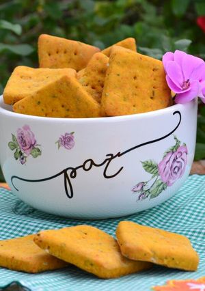 Una foto de Crackers saborizadas, de harina de garbanzo y mix de semillas😎