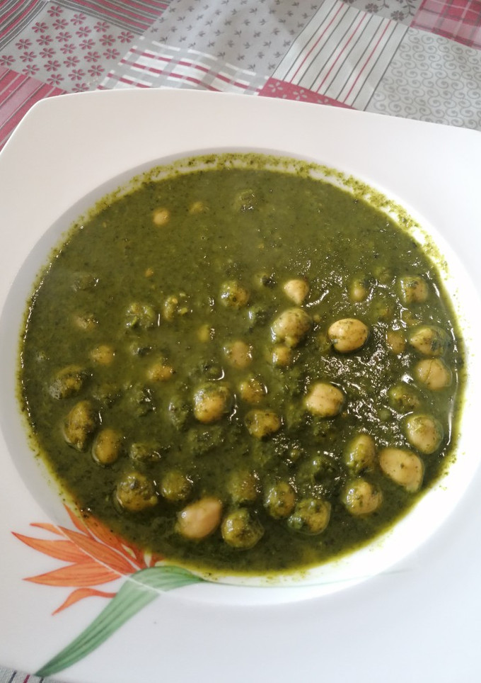 Una foto de 169. Sopa de espinacas con garbanzos estilo hindú / Thermomix