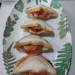 A picture of Idli batter Sandwich pockets.