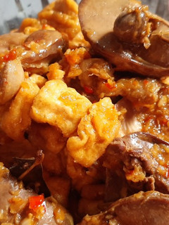 Foto resep Tumis tahu + ati ampela lezat...maknyuuss🥰