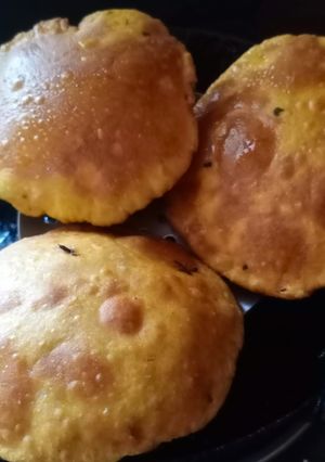मसाला पूरी (masala poori recipe in hindi) रेसिपी मुख्य फोटो
