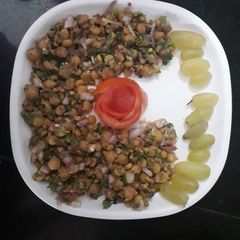 A picture of Chana chat.