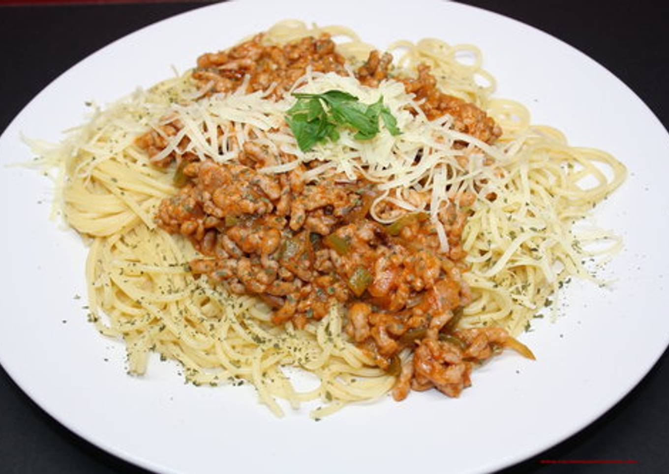 Spaguetti con carne picada