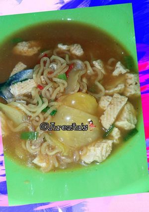 Foto resep Kerupuk seblak basreng kuah nampol bahan seadanya
