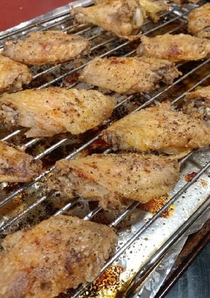 A picture of Oven Baked CRISPY Wings.