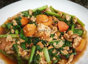 Foto resep Tumis Sawi Hijau Telur