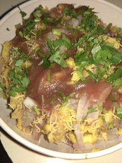 भेल (bhel recipe in hindi) रेसिपी मुख्य फोटो